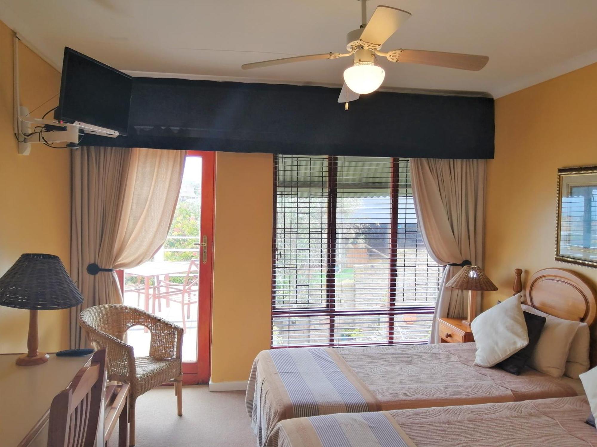 Amzee Bokmakierie Guest House Dana Bay Pokój zdjęcie